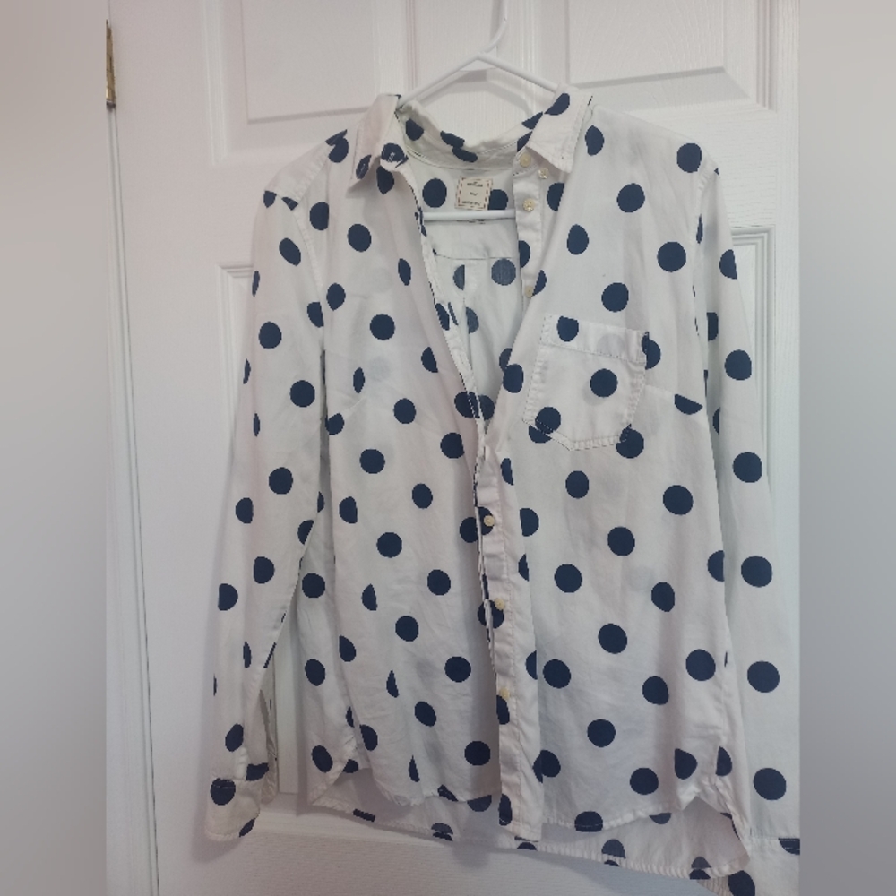 2/$20 GAP Casual White Shirt with Dark Dots